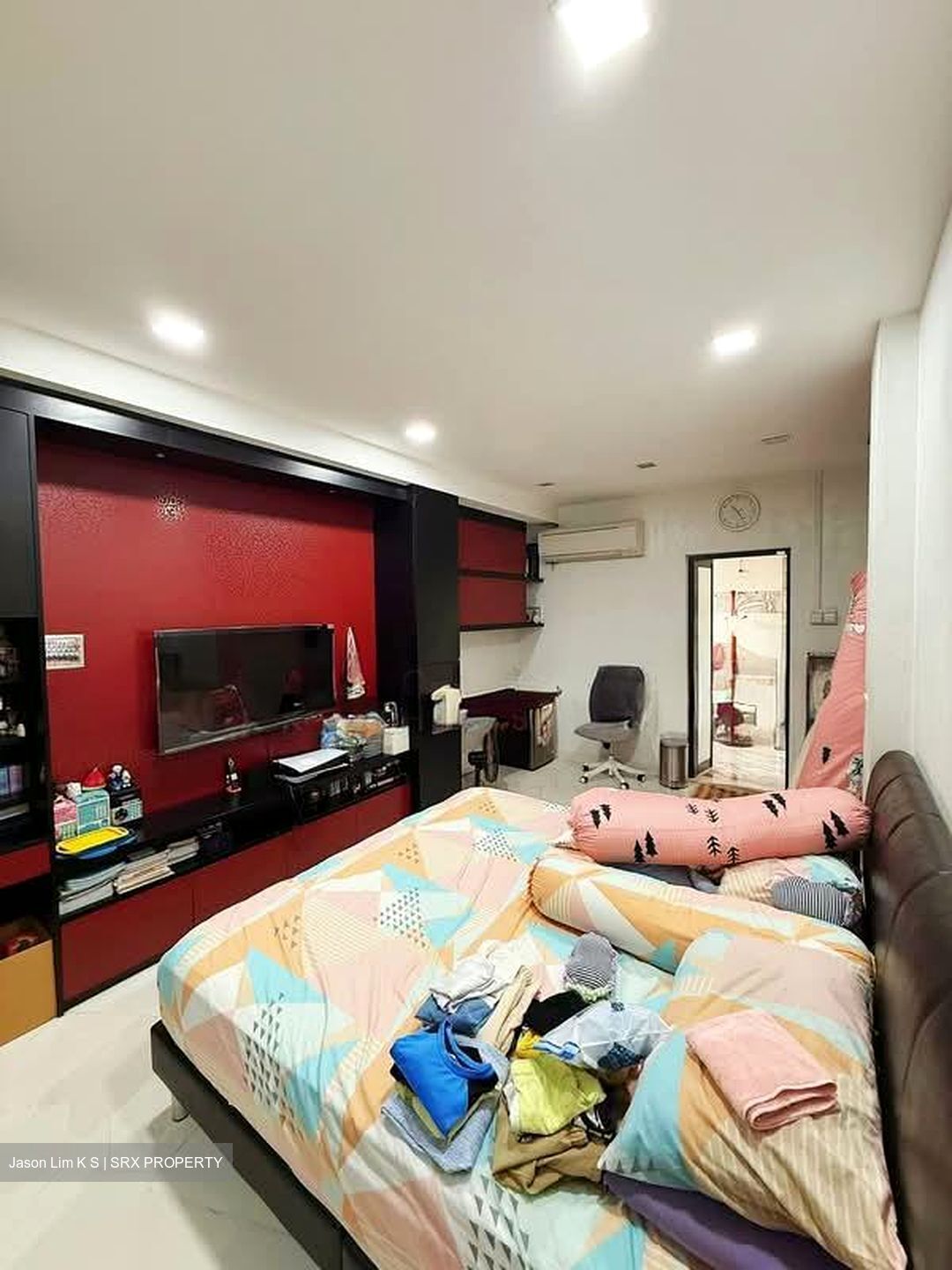 Upper Thomson Road (D20), Terrace #568676861